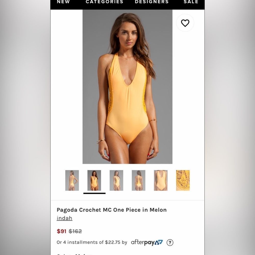 Indah pagoda one piece, yellow, small